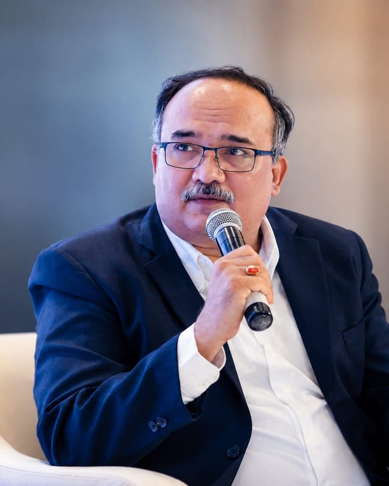 Portrait of Saandeep V. Dandekar